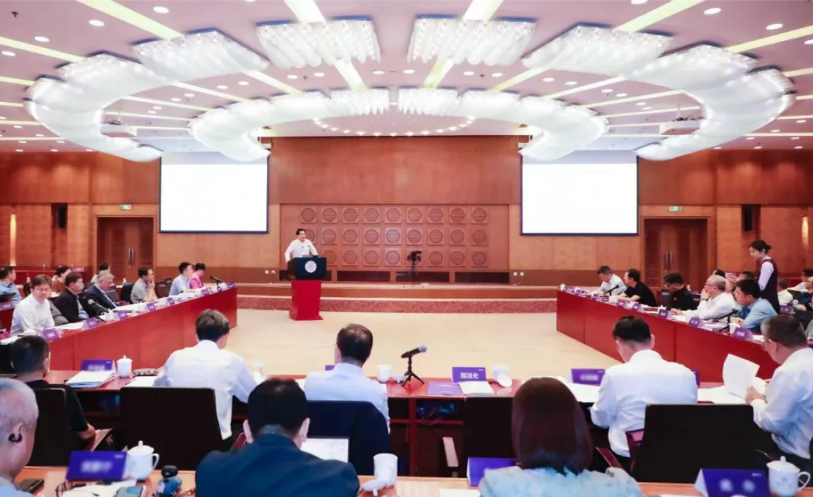 ezpay科技承办的“构建韧性中国：‘十五五’应急体系战略前瞻”研讨会在清华大学成功举办