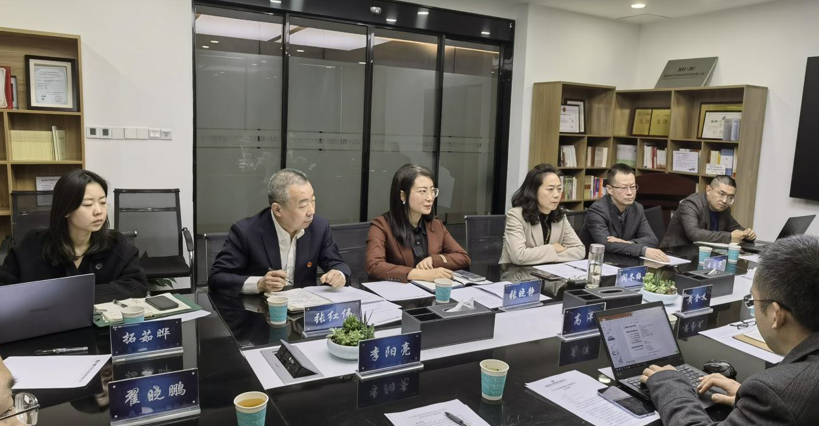 ezpay科技科技委常务副主任黄全义率队赴西安城市发展资源信息有限公司洽谈交流